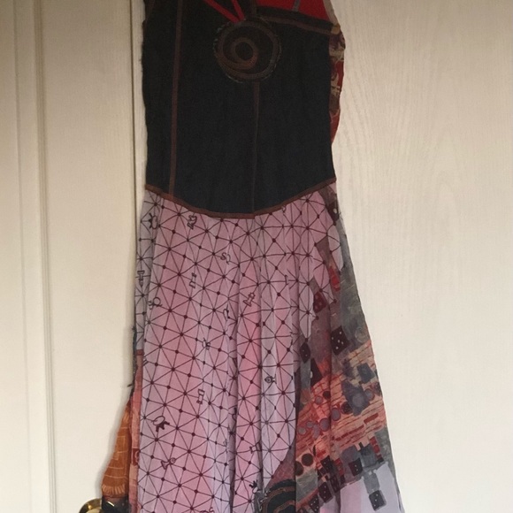 Medium fun flirty dress - Picture 5 of 9